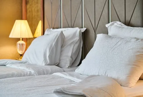 Short-term rental linens